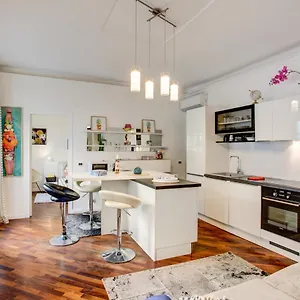 Superbe Appartement, Plein Centre De Apartment